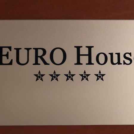 Euro House Hostel Modena Kültér fotó